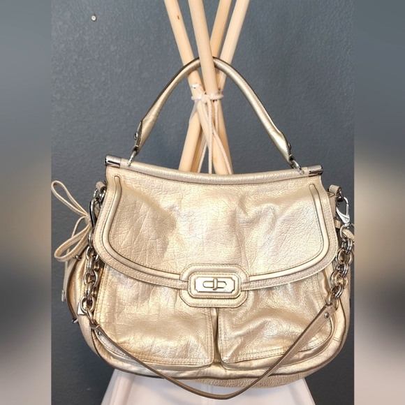 Coach Flagship Chelsea Dowel Shimmer Gold & Silver Shoulder Hand Bag - Picture 1 of 8